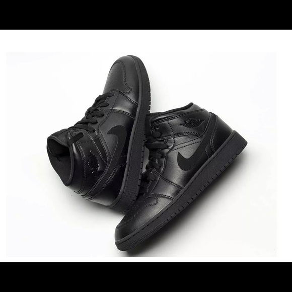 Nike Air Jordan 1 Mid GS 'Deep Black' 554725-090 Youth Sizes - Picture 3 of 10